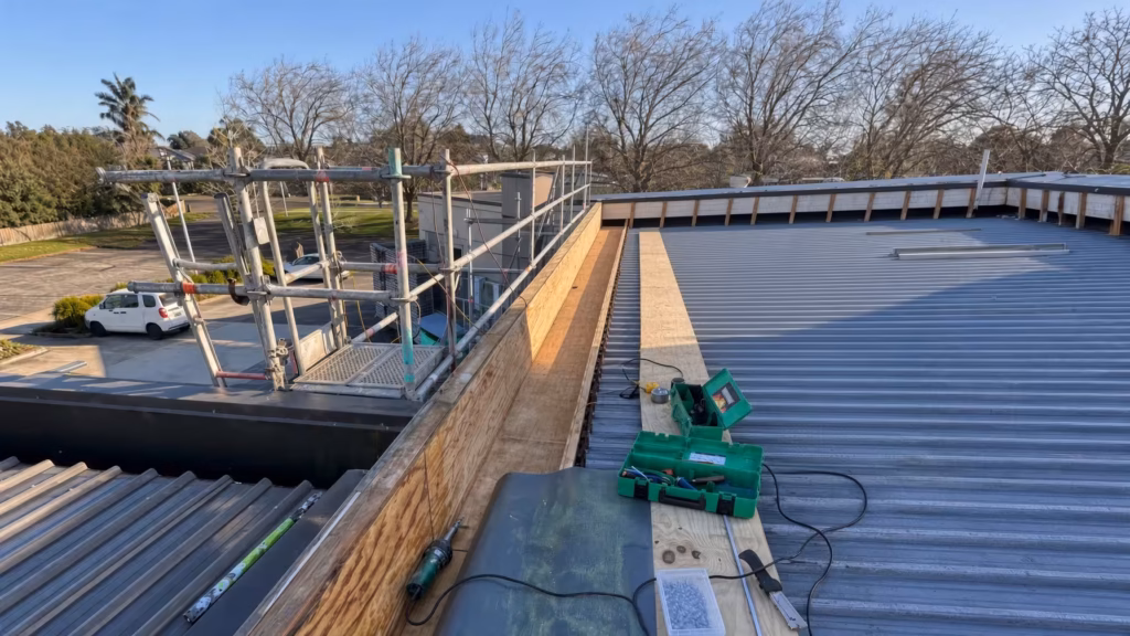 roof in auckland and gutter membrane installation in progress